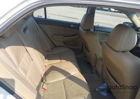 2006 Honda Accord 3.0 Ex z USA, uszkodzony, nr VIN 1HGCM66526A056825